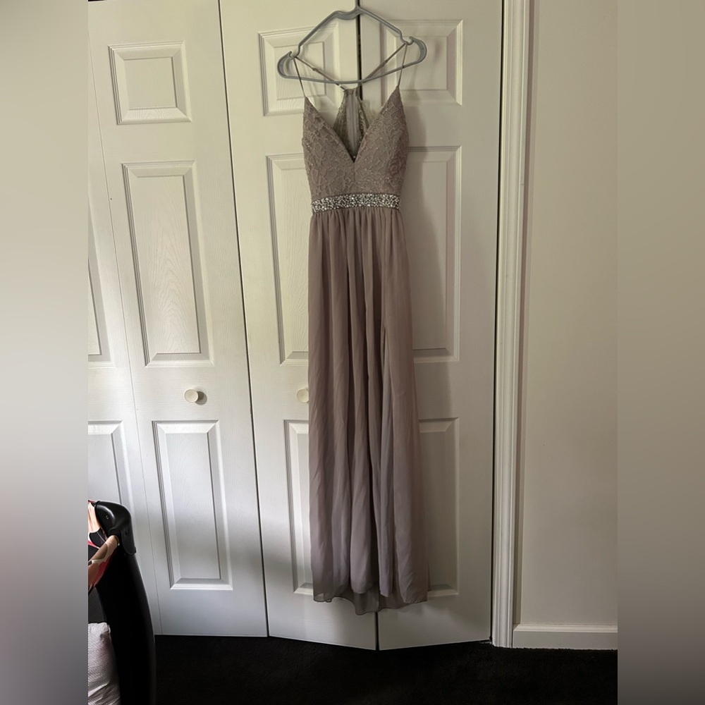 Women’s long formal gown size M